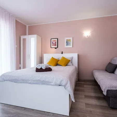 Apartments Ana Baska Exterior photo